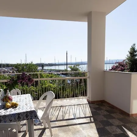 Holiday home 150 Mq In Sul Mare A Fertilia