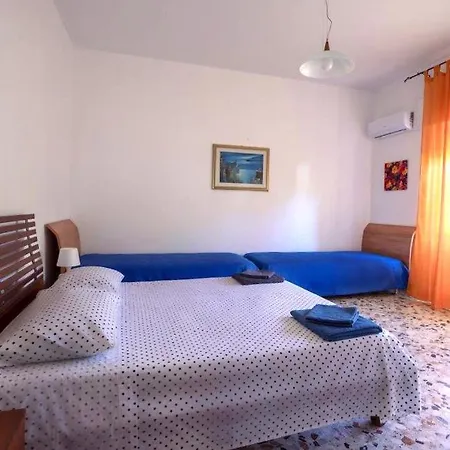 Holiday home 150 Mq In Sul Mare A Fertilia